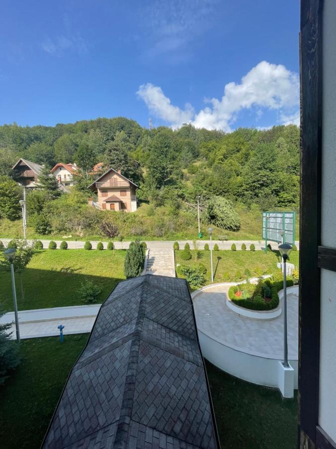 Falling Star Apartman Brzeće Dış mekan fotoğraf